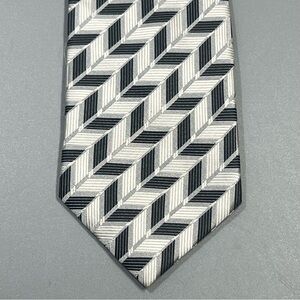 Zillioni Collezioni Hand Made Silk Men's Neck Tie Geometric Pattern Black White